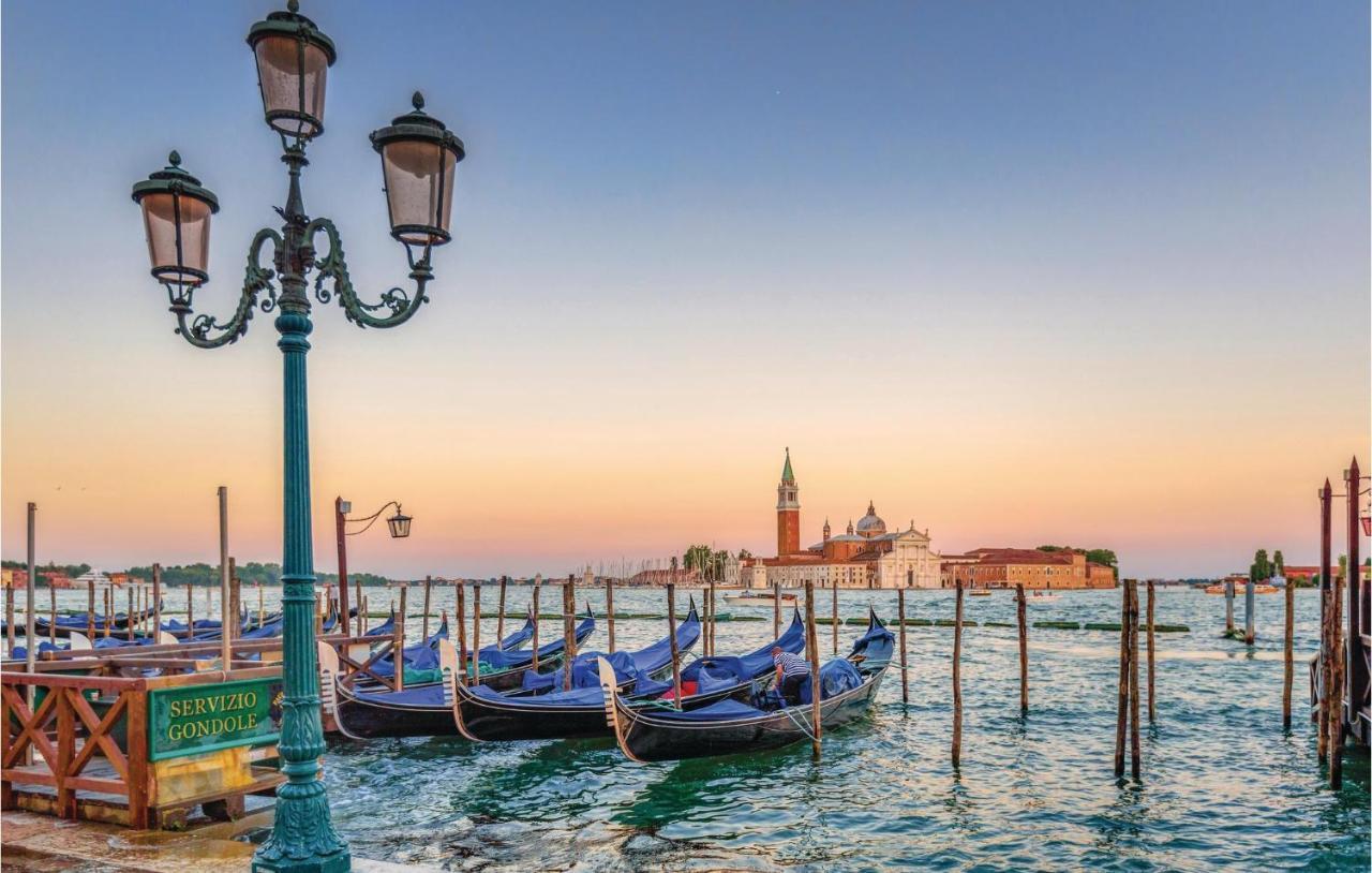 Nice Apartment In Venezia -Ve- With Wifi Dış mekan fotoğraf